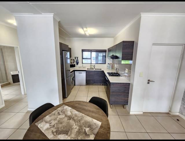 2 BEDROOM APARTMENT FOR SALE IN MODDERFONTEIN